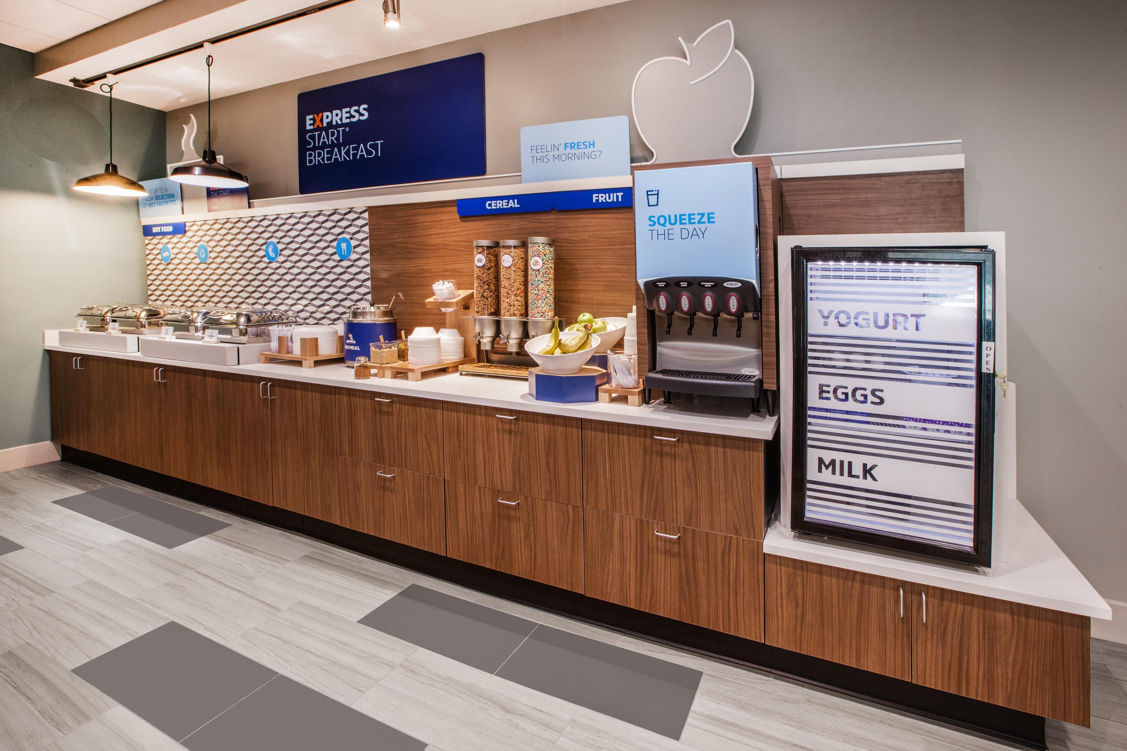 Holiday Inn Express & Suites Toledo West By Ihg Eksteriør billede